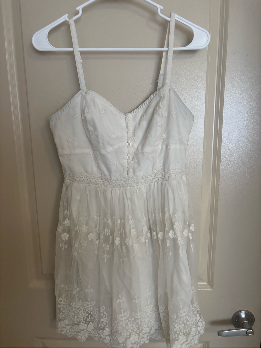 American Eagle Outfitters Cream Floral Eyelet Sundress